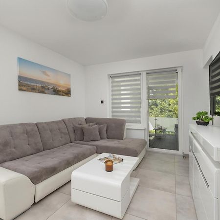 Family Apartments Herberta With Terrace And Parking By Rent Like Home Swinoujscie Kültér fotó