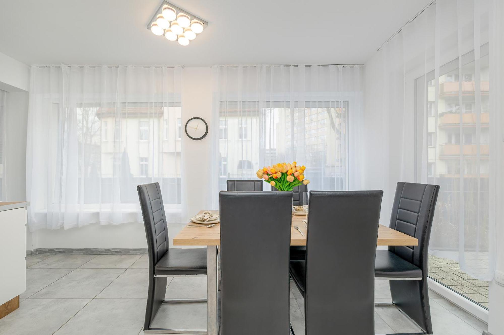 Family Apartments Herberta With Terrace And Parking By Rent Like Home Swinoujscie Kültér fotó