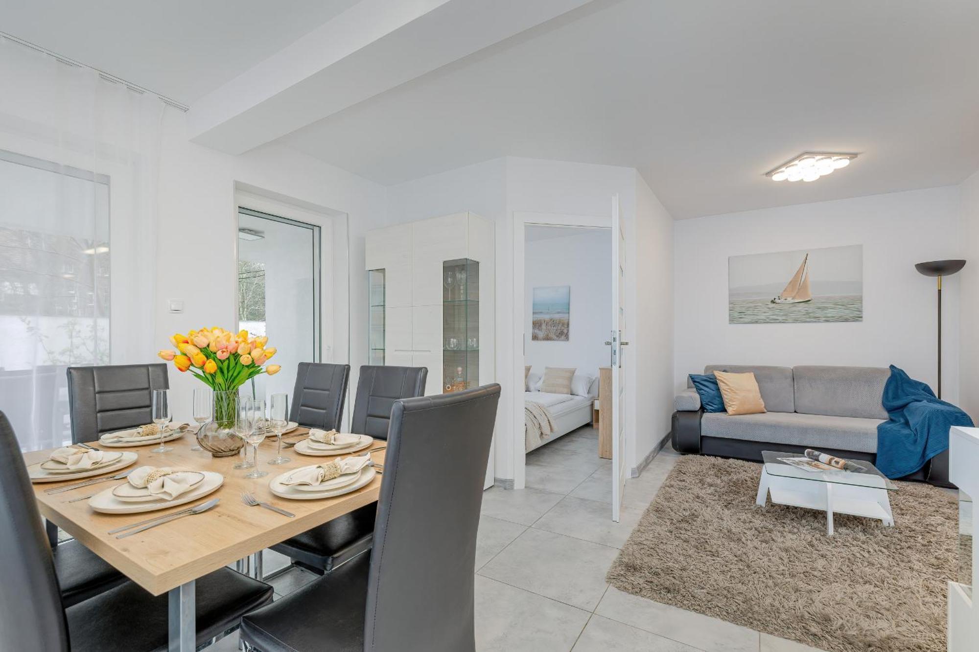 Family Apartments Herberta With Terrace And Parking By Rent Like Home Swinoujscie Kültér fotó