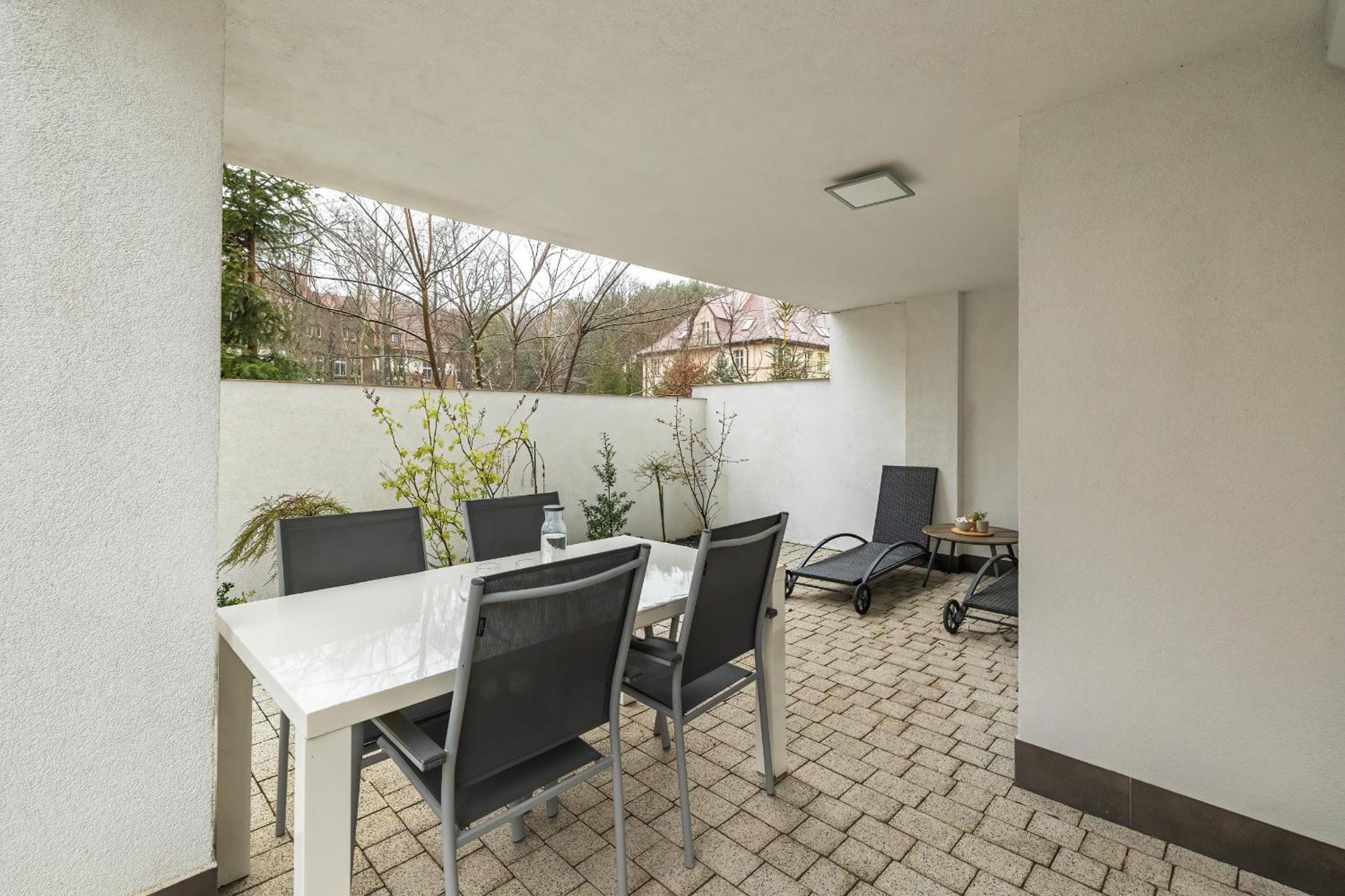 Family Apartments Herberta With Terrace And Parking By Rent Like Home Swinoujscie Kültér fotó
